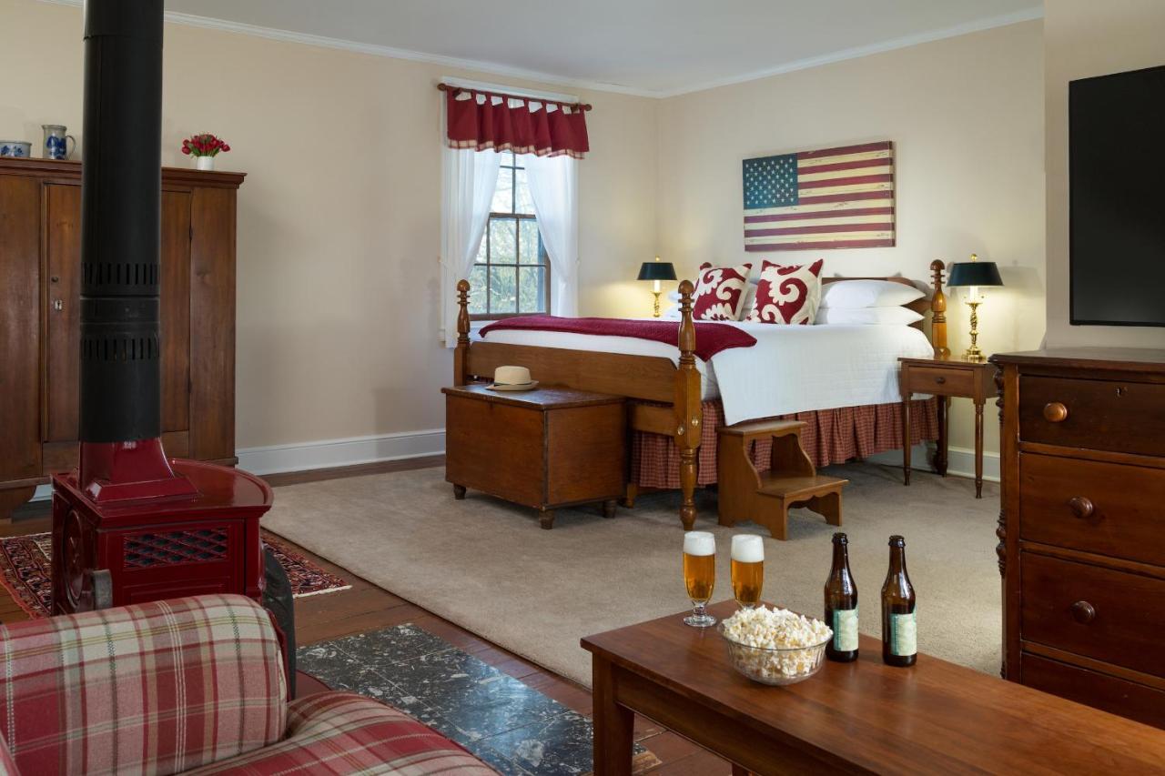 Brampton 1860 Bed & Breakfast Chestertown Bagian luar foto