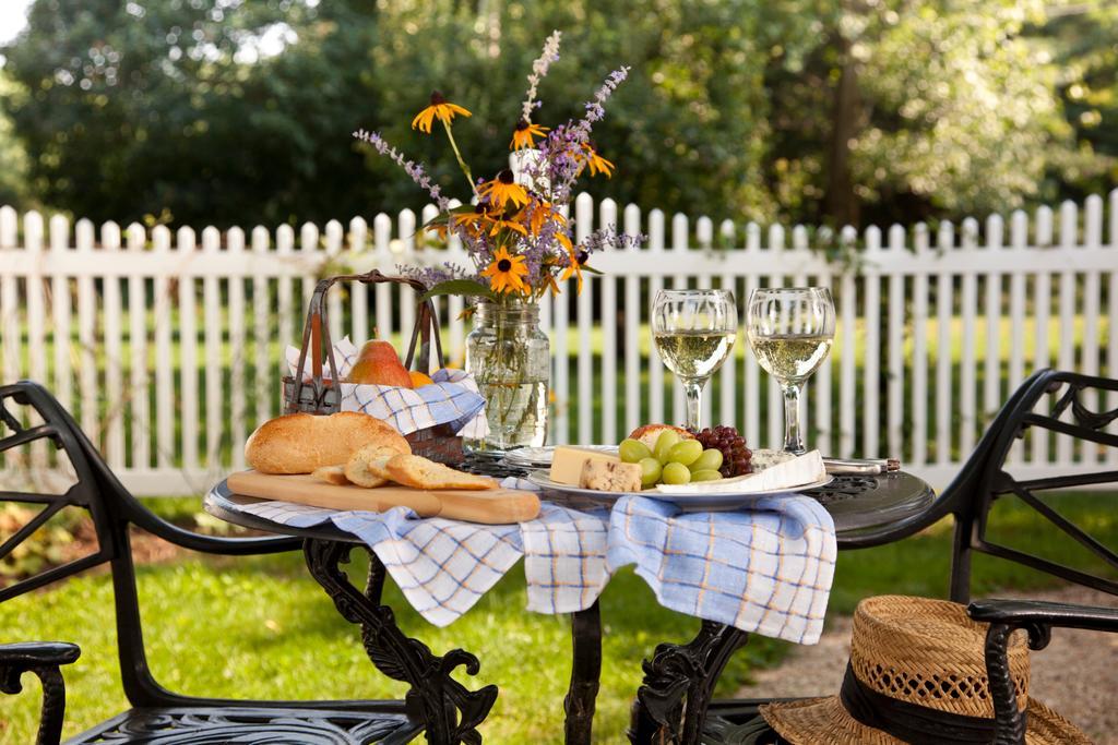 Brampton 1860 Bed & Breakfast Chestertown Bagian luar foto