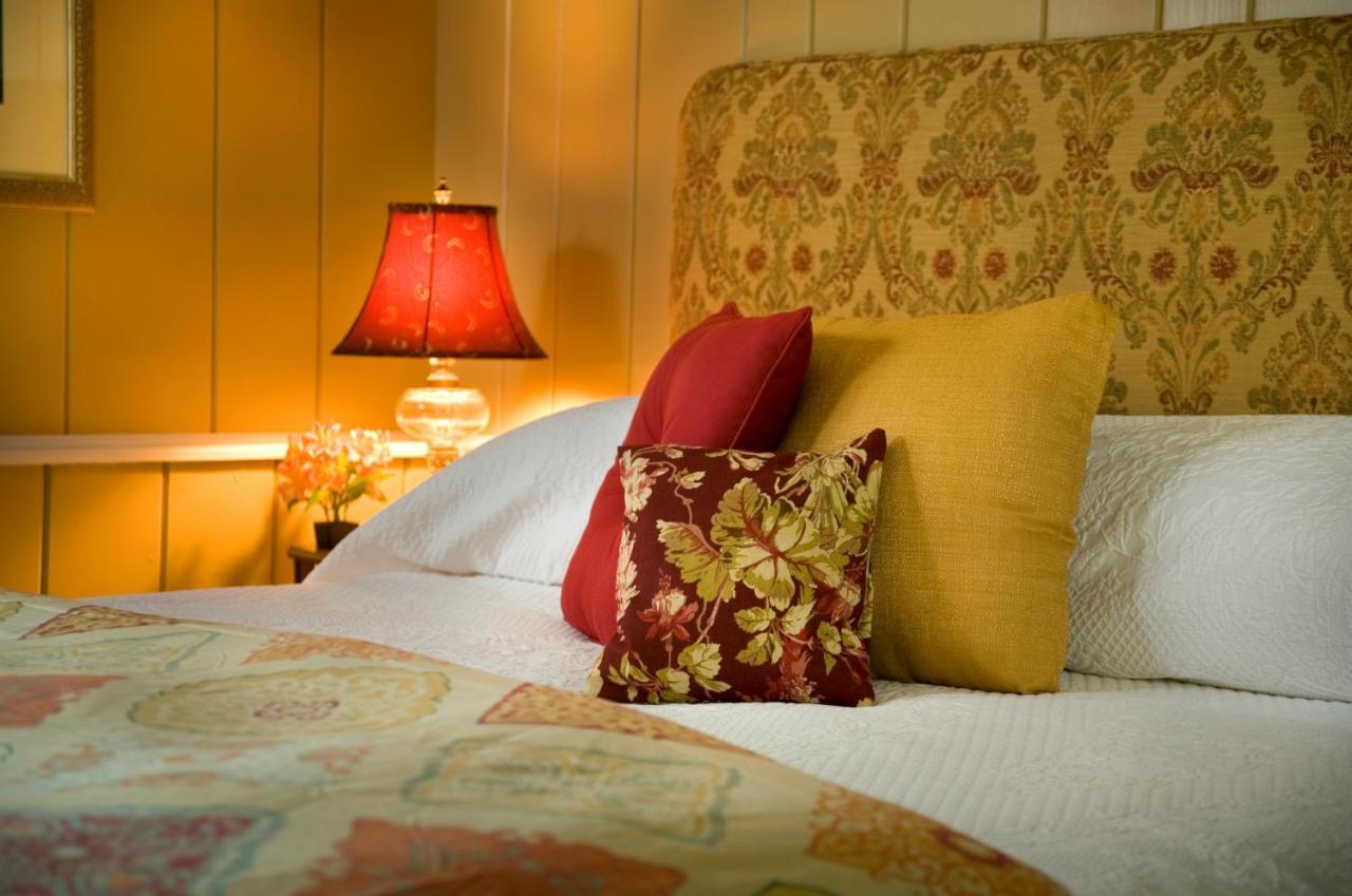 Brampton 1860 Bed & Breakfast Chestertown Bagian luar foto